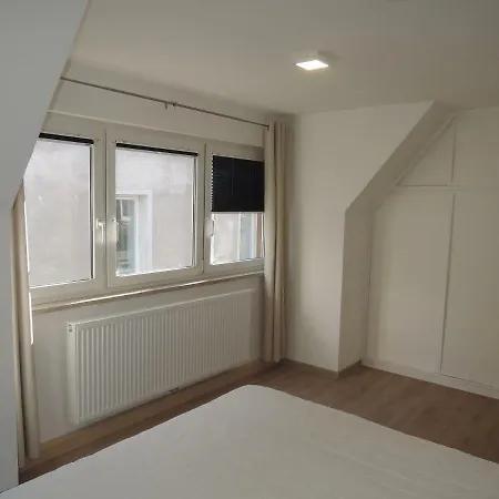Nah Mainkai Apartment